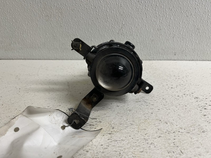 2005-2006 Hyundai Tiburon Left Driver Fog Light Lamp Bumper Mounted Oem