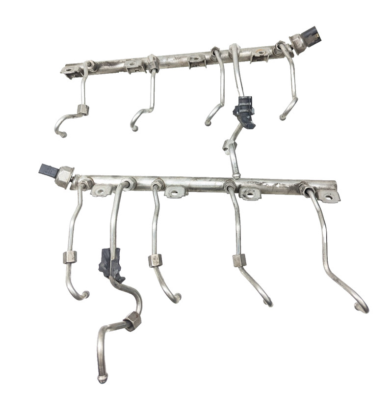 2011 BMW X6 N63 Fuel Pipe Injection Lines Pair Set 7547599-06 OEM