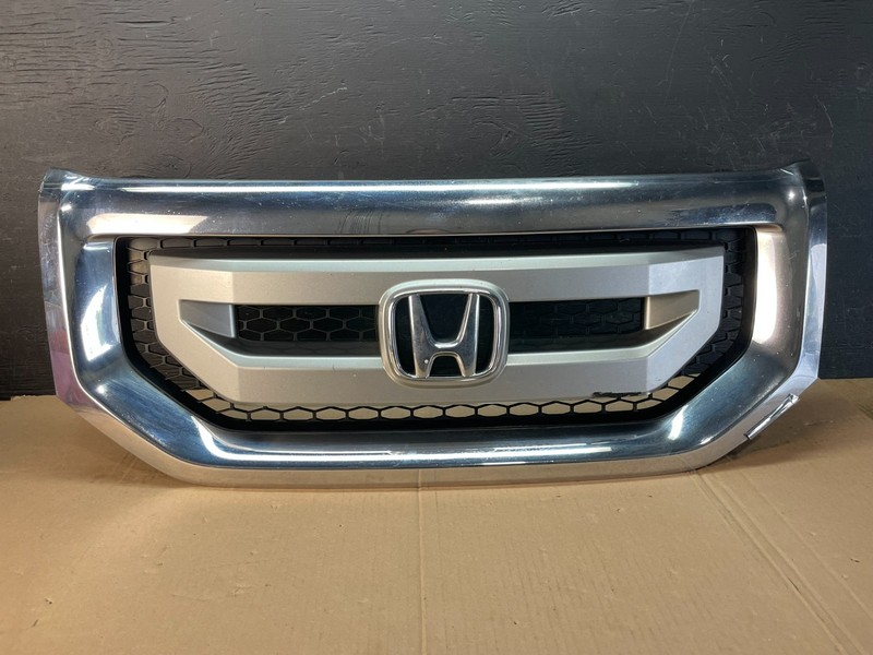2009 to 2011 Honda Pilot Front Upper Grill Grille AD8396 DG