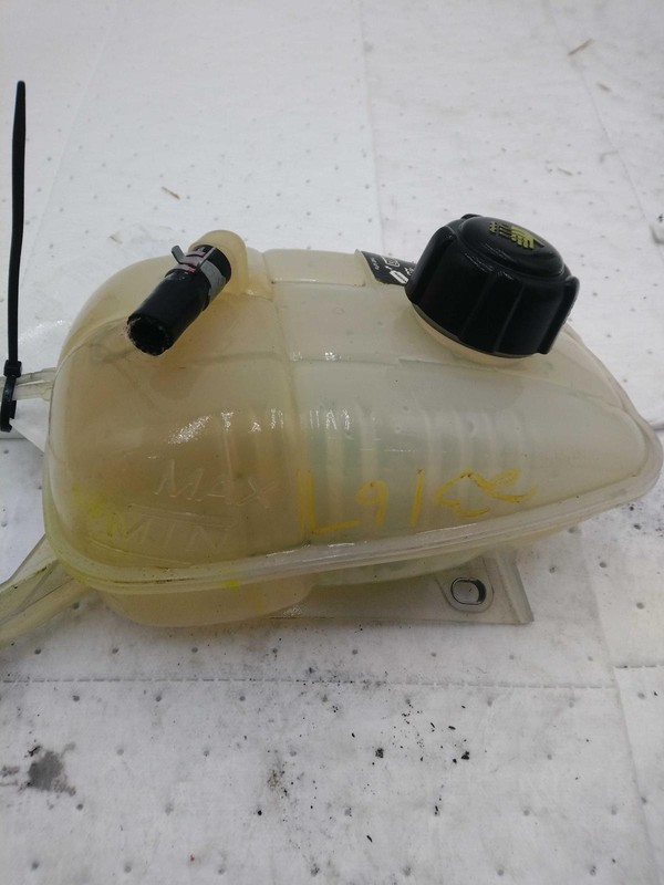2020 Nissan Sentra Engine Coolant Reservoir Silver OEM 2.0L 65000 Miles