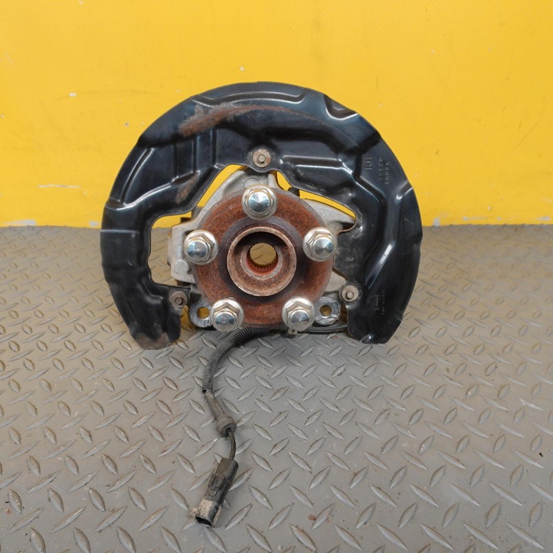 2015-2024 FORD EDGE FRONT RIGHT PASSENGER SIDE STEERING KNUCKLE OEM F2GC-3K170-A