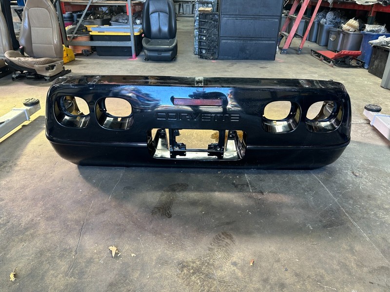 91-96 CHEVROLET CORVETTE C4 REAR BUMPER COVER Black OEM