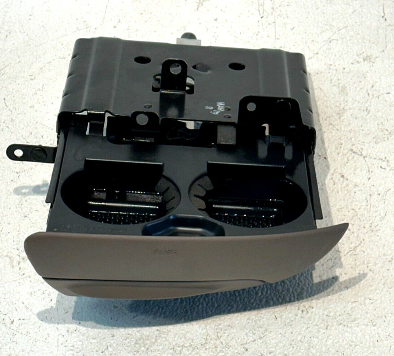 1997 - 1999 Ford ExpeditionDash Pull Out Drink Cup Holder OEM