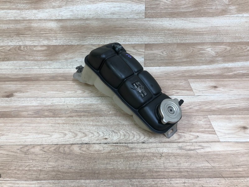 MERCEDES BENZ W210 E320 E430 E55 OEM FRONT RADIATOR COOLANT EXPANSION TANK 98-02