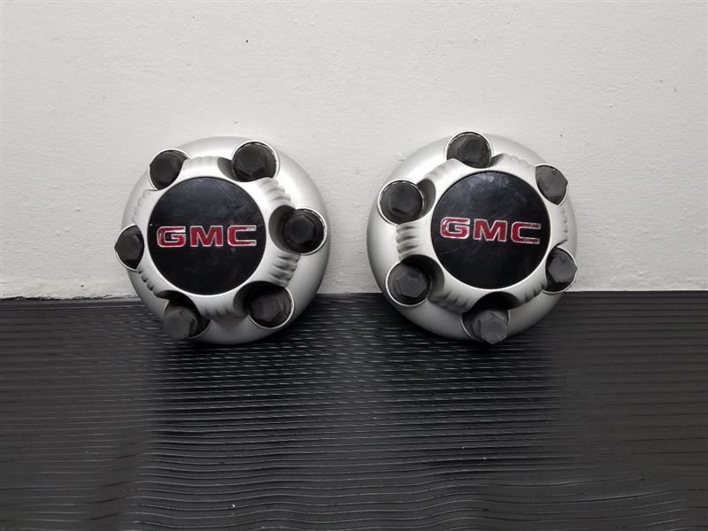 99-05 GMC Sierra 1500 Center Cap Only Set Of 2 Gray OEM 09595393