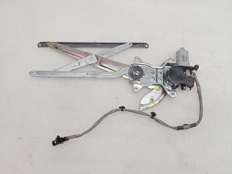 Driver Left Front Window Regulator Electric Fits 96-02 4 RUNNER 75978