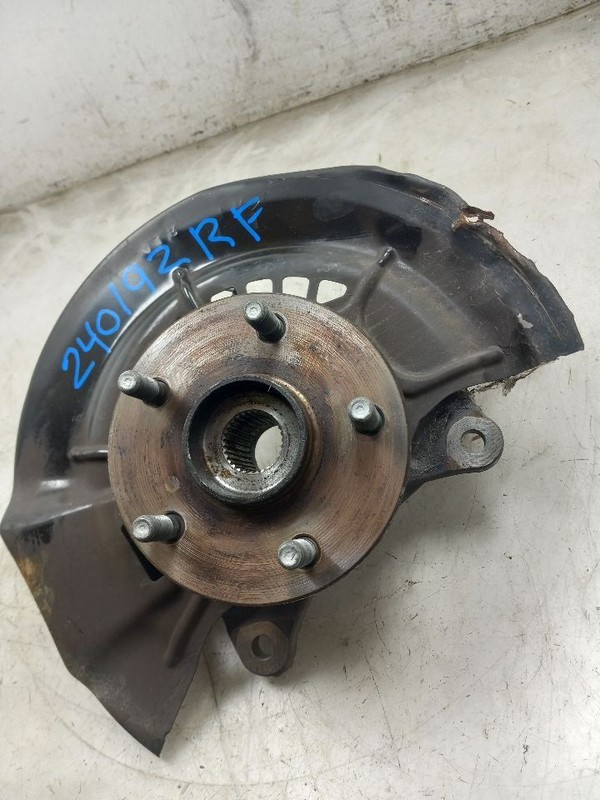 Passenger Front Spindle/Knuckle Sport Suspension Fits 18-23 CAMRY
