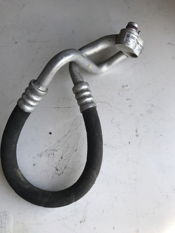 2007-2010 AUDI Q7 4L 4.2L S-line A/C DISCHARGE HOSE OEM