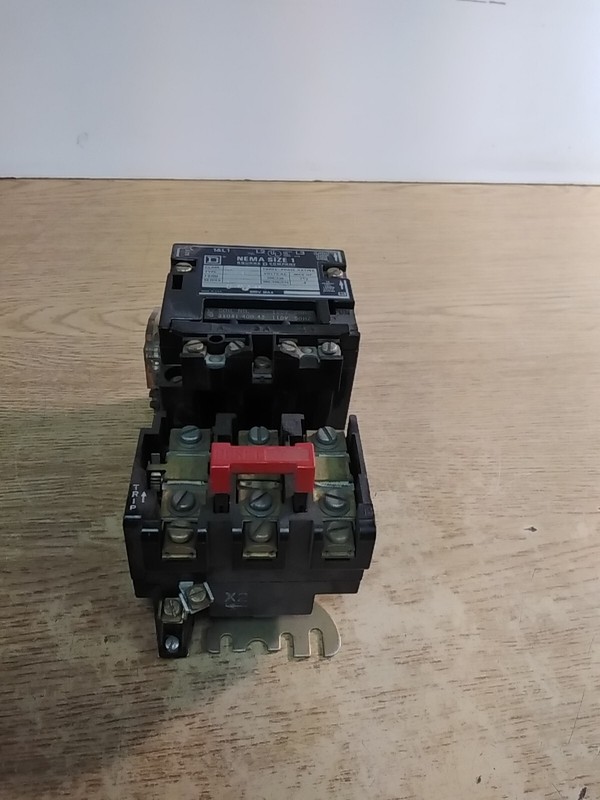 Square D Nema Size 1 Class 8536 Type SCO 3 Starter Ser A 600V 288530