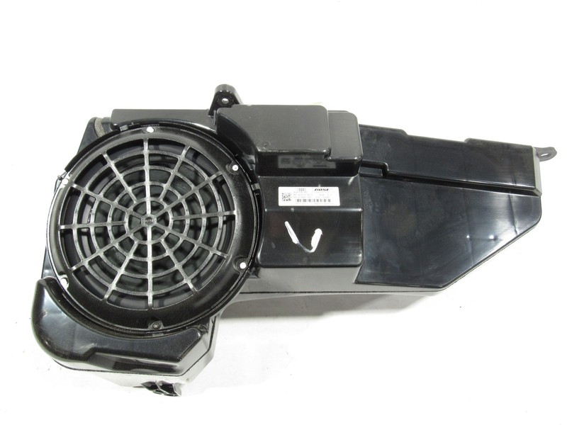 10-18 Audi A7 C7 2018 Rear Audio Sound Subwoofer Speaker Box ;