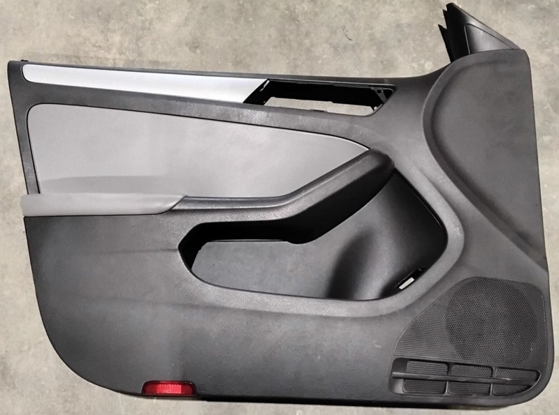 JETTA 2014 Front Door Trim Panel 73505