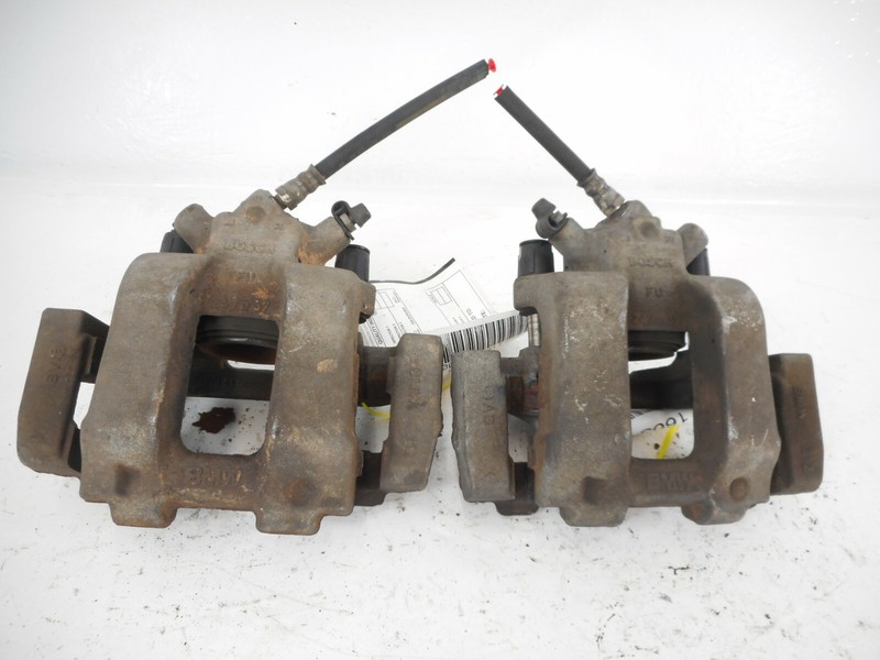 12-18 BMW 320i Front Brake Caliper Set Driver Passenger OEM W/o M-sport 328 430