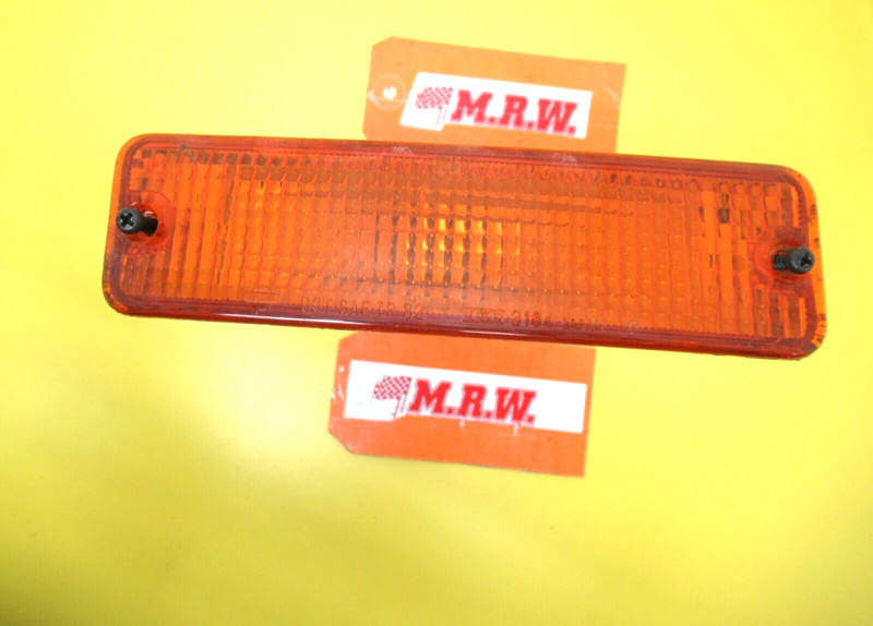 TURN SIGNAL LIGHT LAMP BUMPER BULB Passenger SIDE RH R for NISSAN 300ZX 84 85 86
