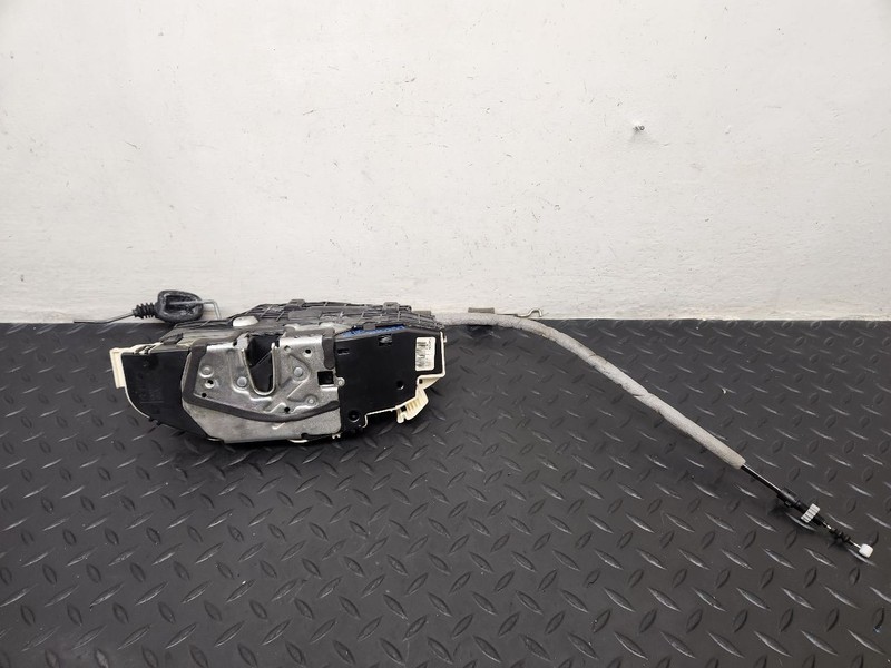07-13 Mercedes-Benz S-Class Front Left Driver Lock Latch Actuator OEM 2217207535