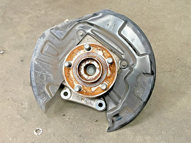 ⭐2017-2020 LINCOLN MKZ FWD REAR LEFT SIDE SPINDLE KNUCKLE WHEEL HUB OEM LOT2643