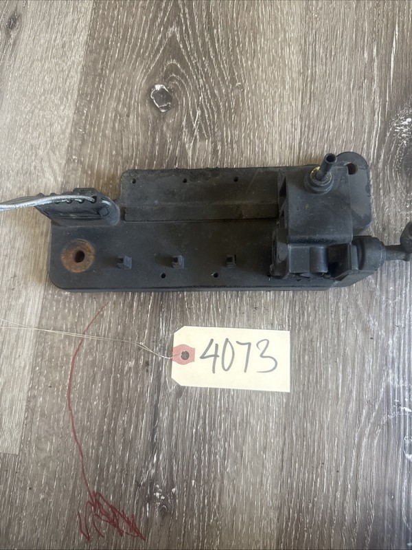 INTERNATIONAL AIR CONTROL MODULE MOUNT