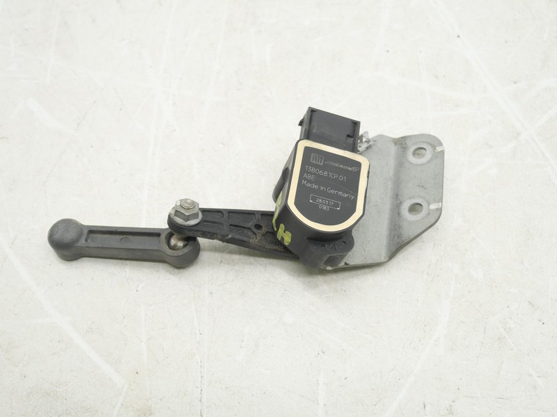 Used Front Passenger Suspension Ride Level Sensor RH 2016-2021 McLaren 570S OEM