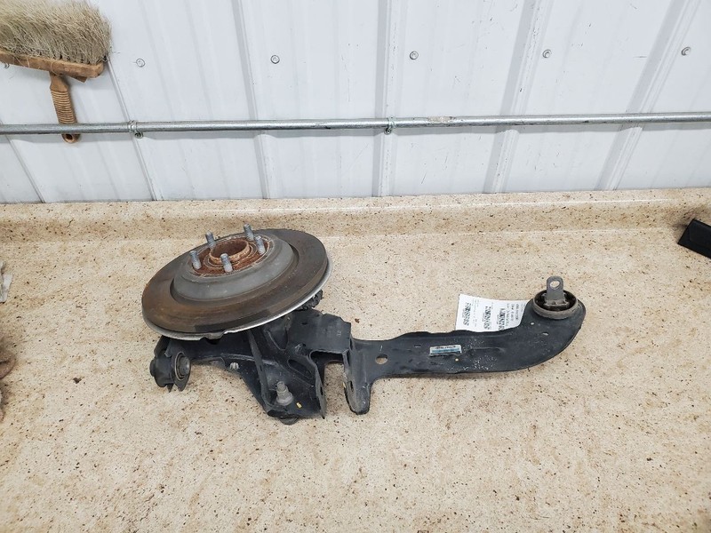 Passenger Rear Knuckle/Stub AWD Fits 20-24 ESCAPE 305569