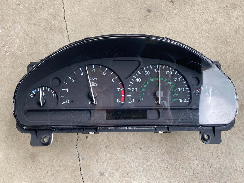 2000 01 02 JAGUAR S TYPE INSTRUMENTGAUGE CLUSTER SPEEDOMETER121721 MILES