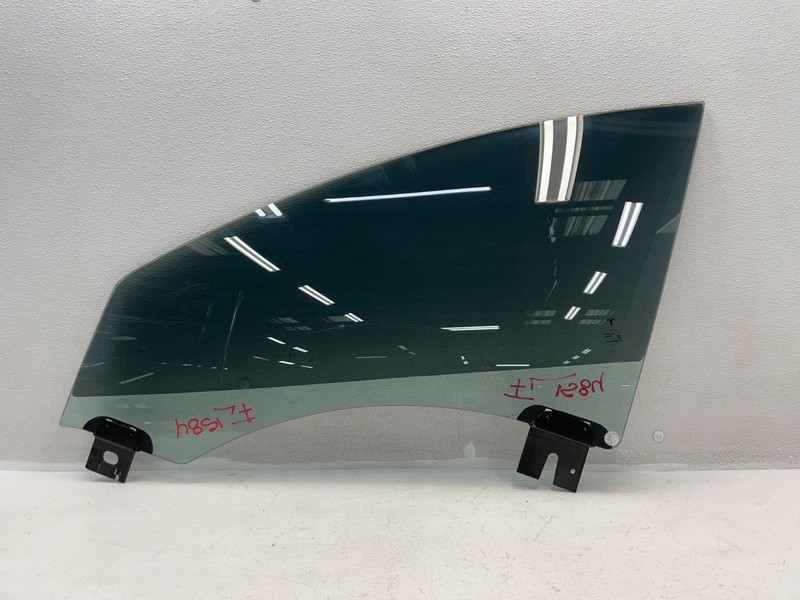 12 13 14 15 Tesla Model S Front Left Driver Door Window Glass Panel 1584 OEM