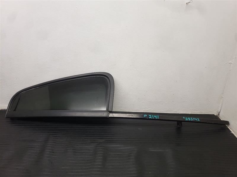 04-09 Dodge Durango Rear Left Driver Door Vent Glass OEM 55364077AL