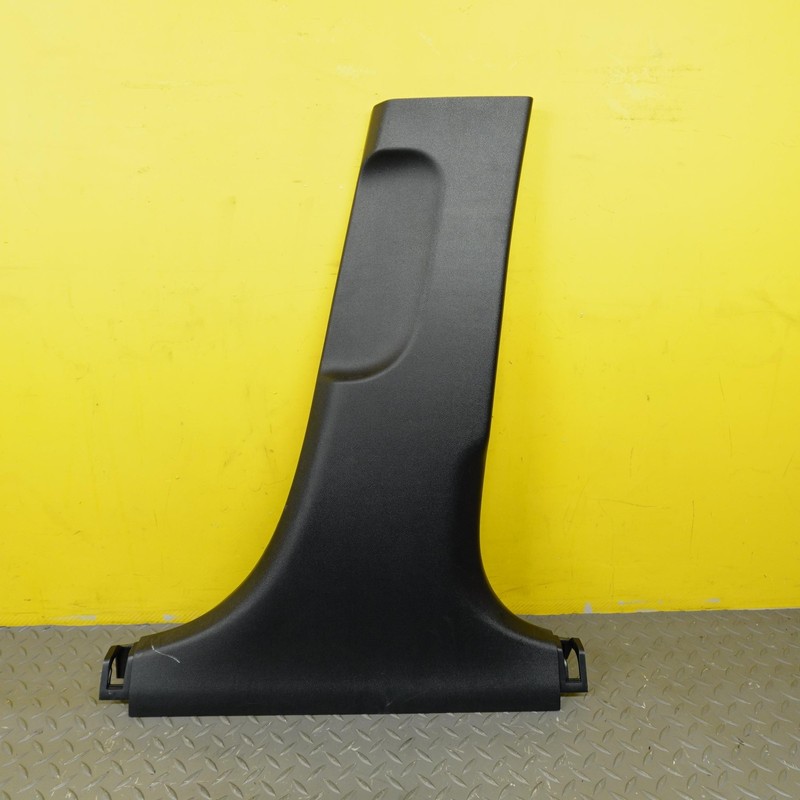 2025-2026 KIA K4 SEDAN RIGHT SIDE CENTER B PILLAR PANEL LOWER TRIM COVER OEM