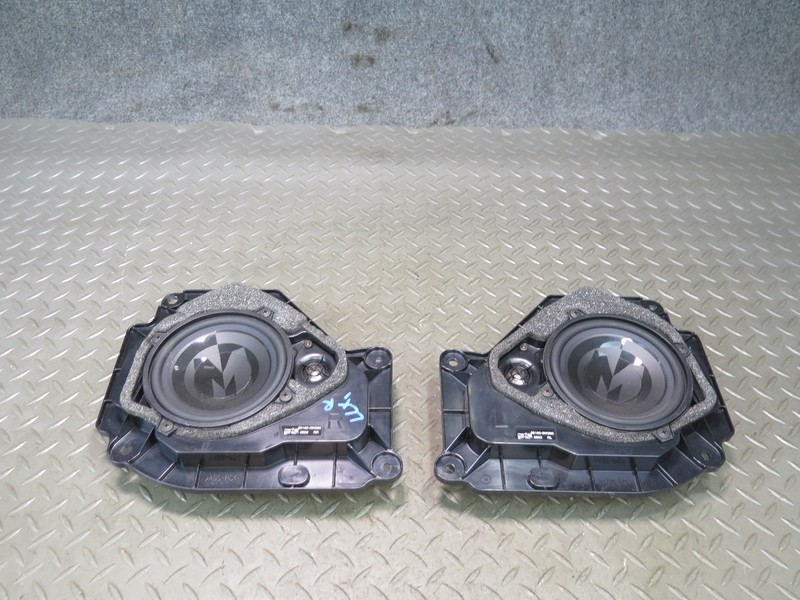 2003-2007 LEXUS UZJ100L LX470 REAR LEFT & RIGHT DOOR MEMPHIS SPEAKER SET OF 2