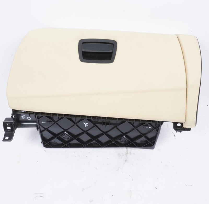 13-18 BMW 650i 640i Grand Coupe Dash Glove Box Storage Compartment OEM