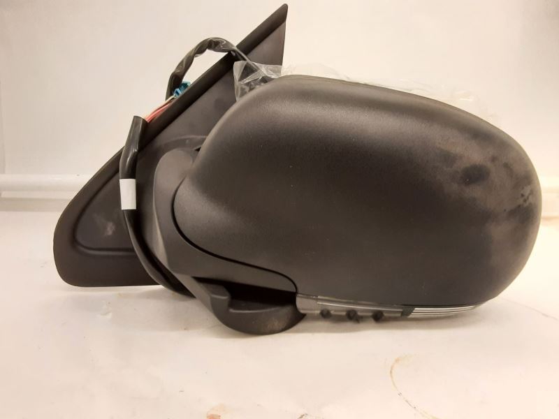 Driver Side View Mirror Power With Integral Turn Signal Fits 06-09 ENVOY 956191