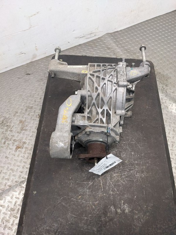 Carrier Rear Axle 3.91 Ratio Opt GW1 Automatic Fits 06-10 SOLSTICE 1144885