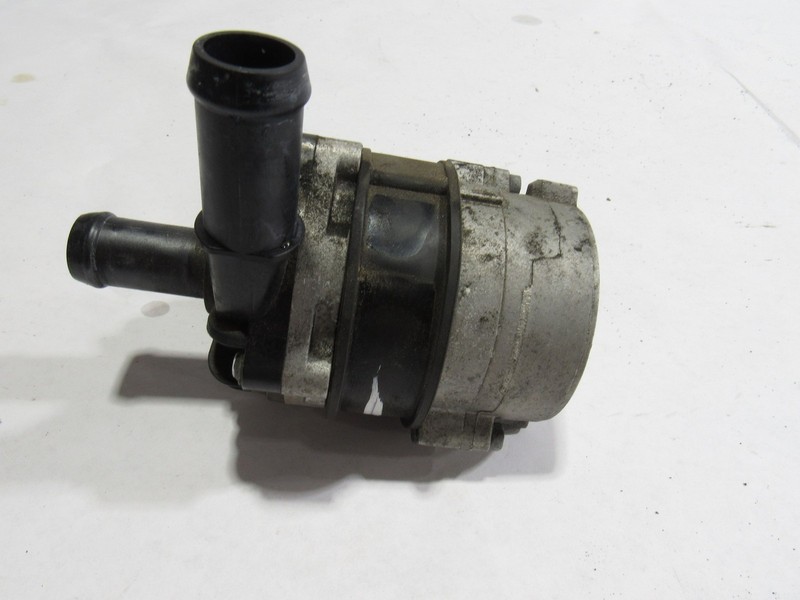 11 12 Fisker Karma 2012 Auxiliary Coolant Water Pump :A