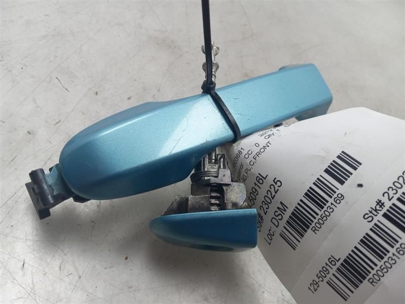 12-19 TOYOTA PRIUS C DRIVER SIDE FRONT (EXTERIOR) DOOR HANDLE