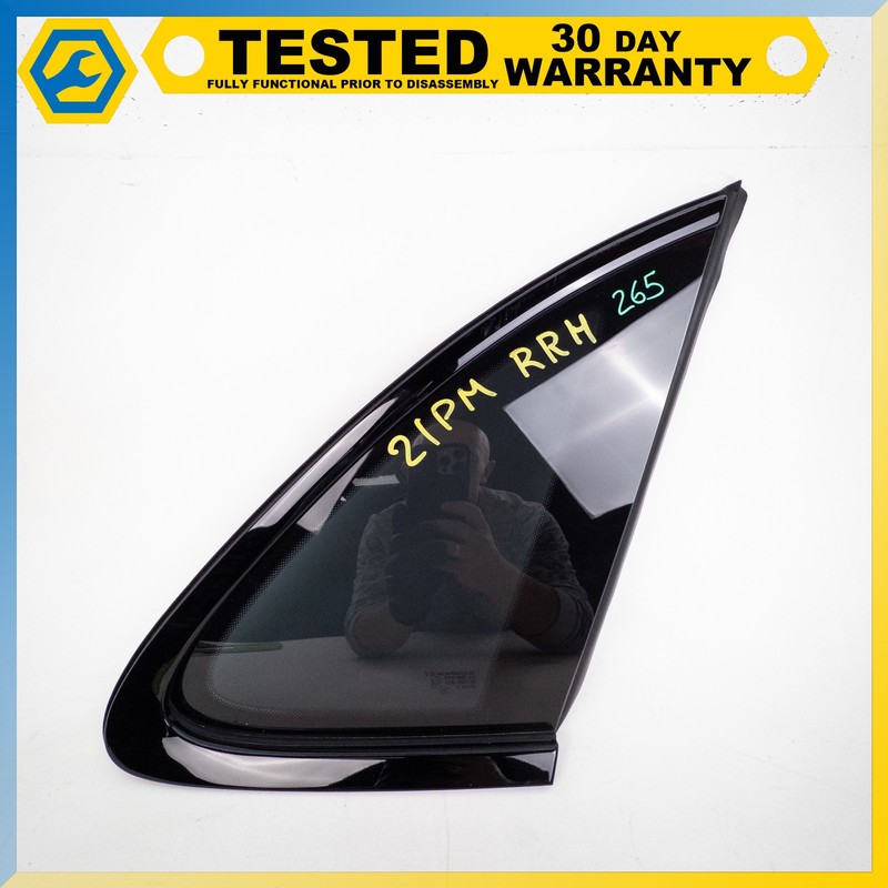15-24 PORSCHE MACAN REAR RIGHT PASSENGER SIDE QUARTER WINDOW GLASS OEM