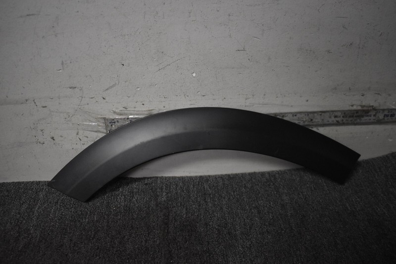 2019-2022 INFINITI QX50 REAR RIGHT WHEEL ARCH MOLDING FACTORY OEM