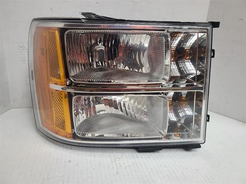 Passenger Right Headlight (BROKEN TAB) Fits 07-14 SIERRA 2500 PICKUP 511445