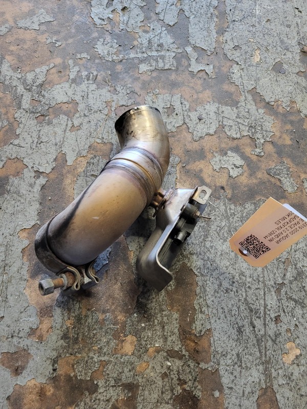 Used Oem Jaguar Rear Exhaust Muffler Finish Connecting Pipe 2.0 2018-2020 E-Pace