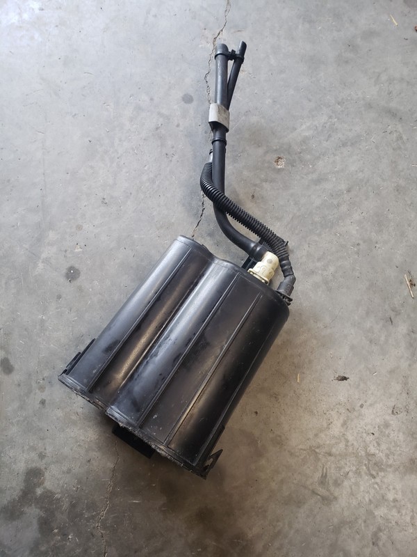 2012-2016 Jeep Compass Patriot Evaporative Emissions Charcoal Canister EVAP