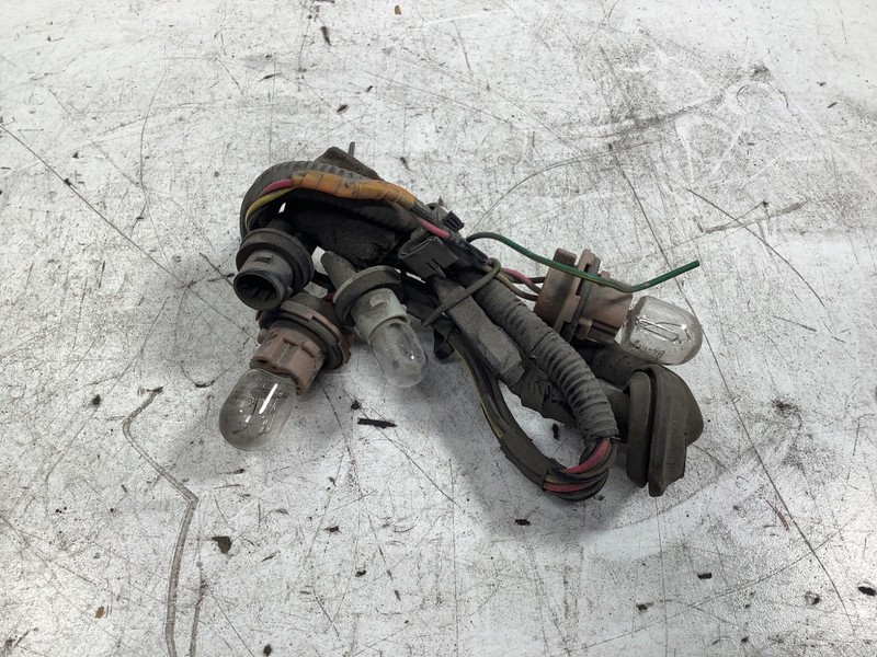 09-015 Honda Pilot Right Rear Tail Light Harness OEM