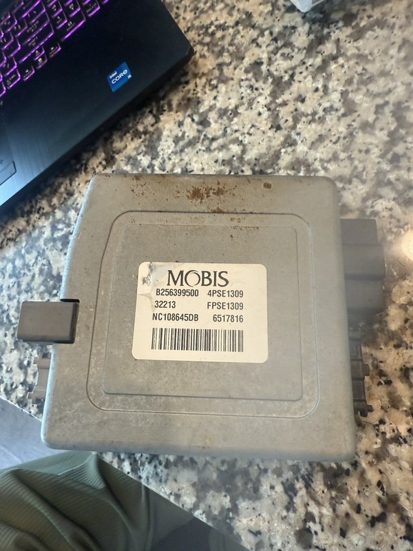 2014-2016 KIA SOUL POWER STEERING CONTROL MODULE OEM B256399500