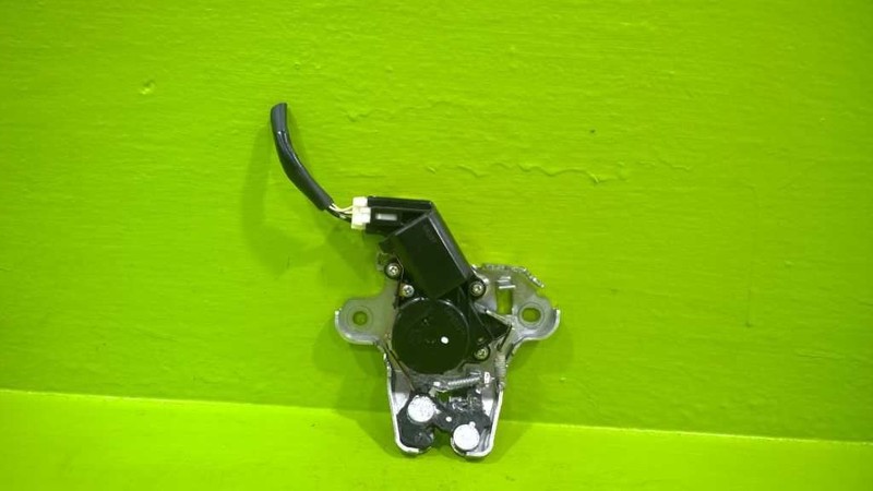 05 06 07 08 09 10 11 12 TOYOTA AVALON SDN TRUNK LOCK LATCH OEM 2688-16