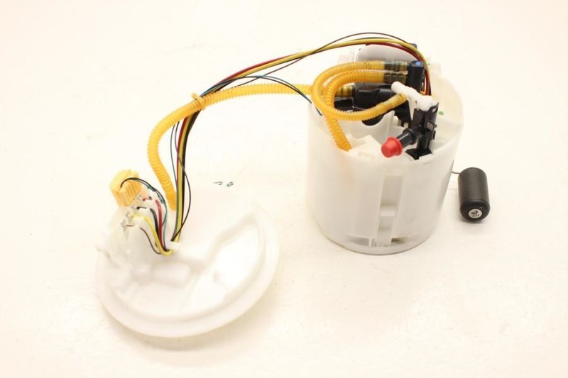 2020-2024 Toyota Supra AT 2.0L Fuel Pump Assembly 7475431