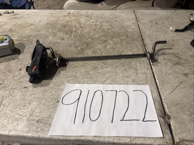 07-09 LEXUS RX350 FRONT LEFT SIDE SEAT LUMBAR MOTOR OEM