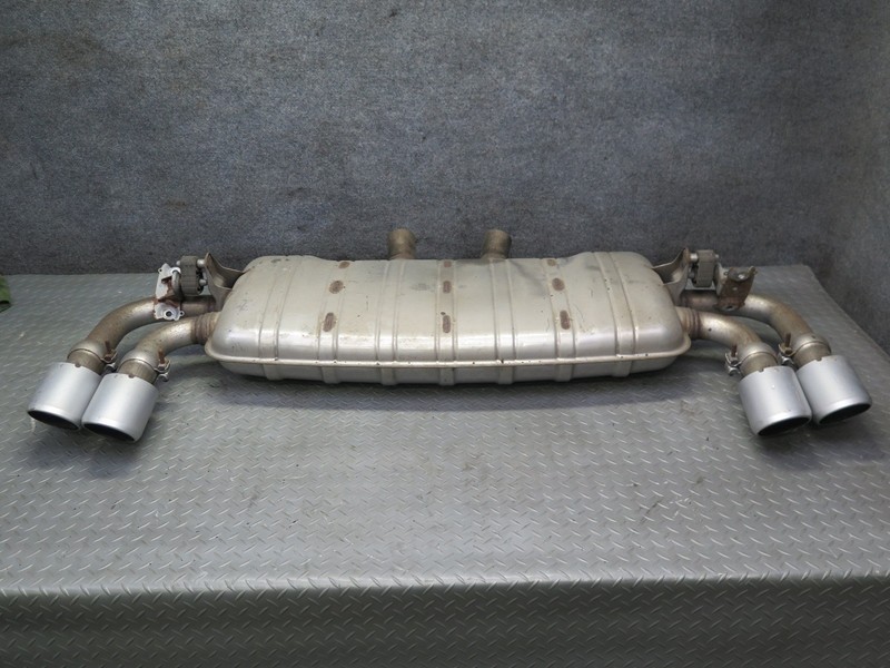 2015-2018 PORSCHE CAYENNE TURBO 958 4.8L REAR EXHAUST MUFFLER W DUAL TIPS