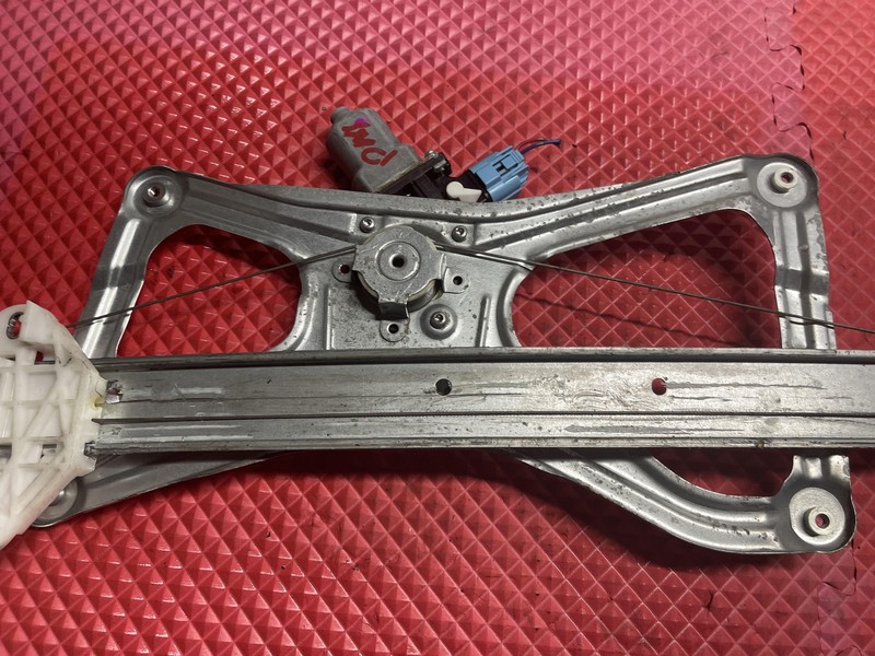 2006 - 2011 Honda Civic Passenger Right Rear Window Regulator Power Oem