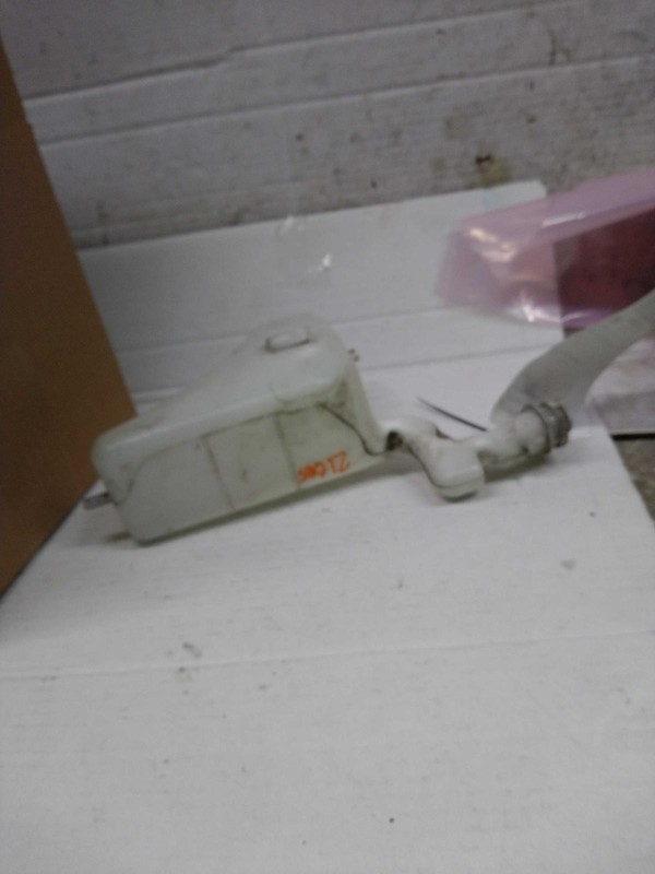 2017 Mitsubishi Outlander Engine Coolant Reservoir OEM Silver 2.40L 143K Miles