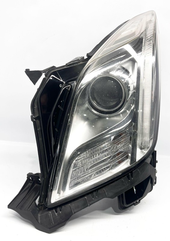 2013-2017 Cadillac XTS Front Driver Headlight HID Opt T4f W/o Adaptive Lamp OEM