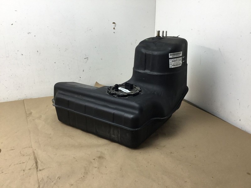 Audi R8 2011 Convertible Left Driver Fuel Gas Gasoline Reservoir Tank 08-12 ;:O