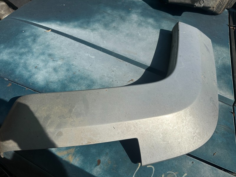 08-12 LIBERTY OEM LH REAR SILVER GRAY FENDER FLARE MOULDING - DRIVER SIDE