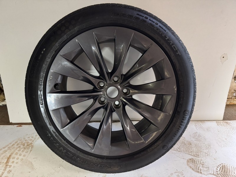 FRONT Tesla Model X 2016-2021 Wheel 20” Gray Oem Rim 1027244 265/45 R20 413