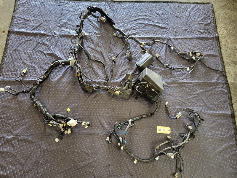 SUBARU FORESTER 2020 2.5L AWD Engine Bay Wiring Harness USED OEM 81402SJ160